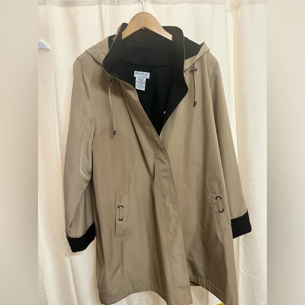 NorthStyle, Two-Tone, detachable lined,rain jacket, NWOT, size 3X - Picture 7 of 7